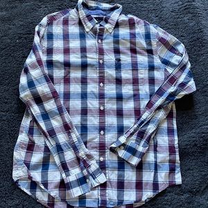 American eagle button down